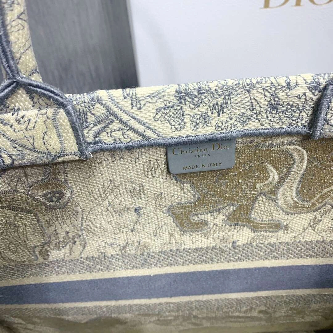 MOMO---Book Tote M1286 41.5*32cm  36.5*28cm item :063B00E1949